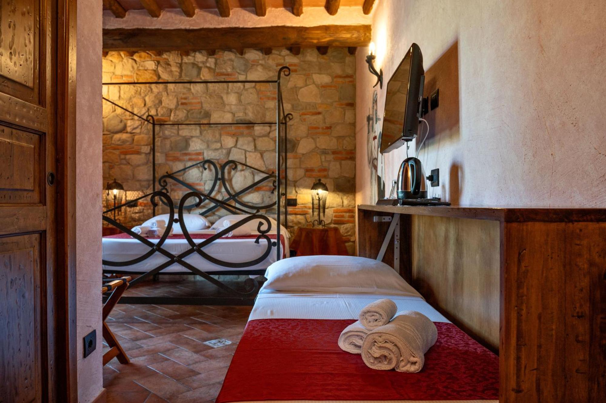 Bed and Breakfast Castello Dei Templari Lucca Exterior foto
