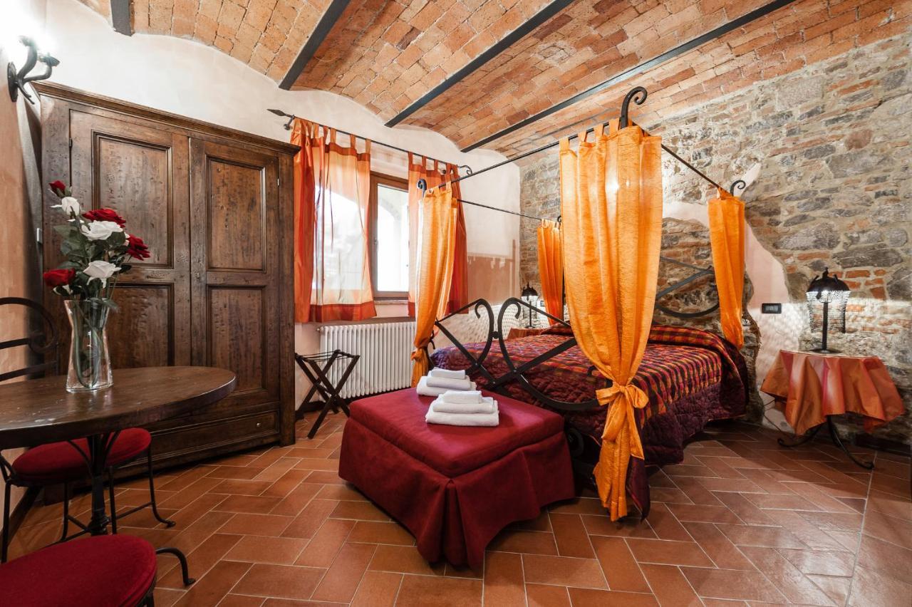 Bed and Breakfast Castello Dei Templari Lucca Exterior foto